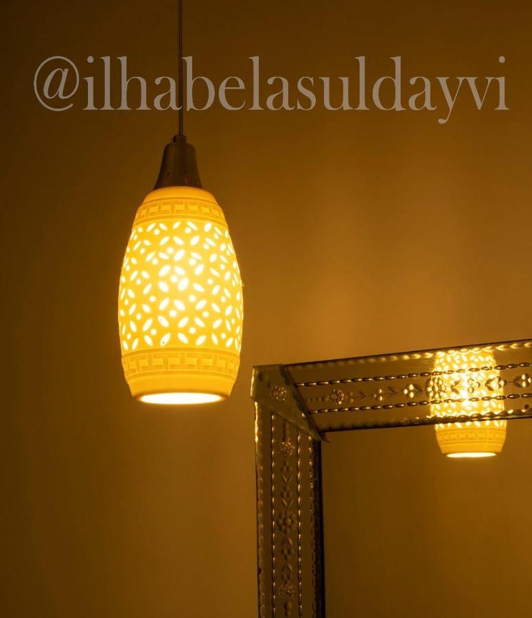Ilhabelasul Luaran gambar